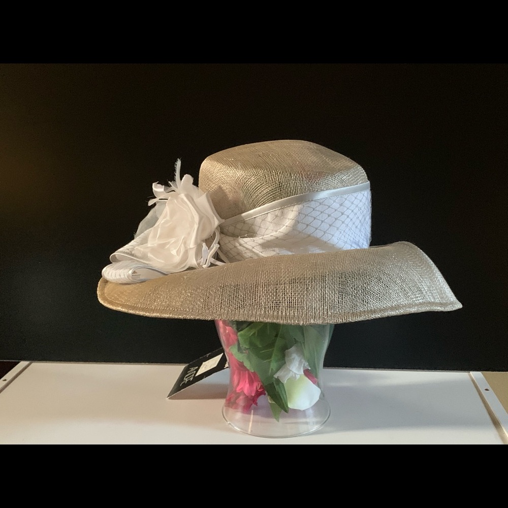 Ladies hat